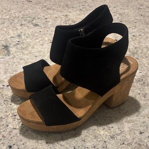 TOMS Black Majorca Cork Platform Sandals - Women sz 8.5